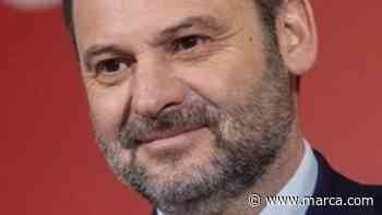 Ábalos niega que Pedro Sánchez lo sacara del Gobierno por una "oscura doble vida" y "un - MARCA.com