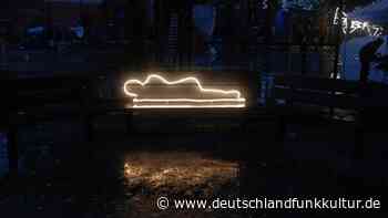 Architektur und Obdachlosigkeit - "Das humanitäre Drama vor unserer Haustür" - Deutschlandfunk Kultur