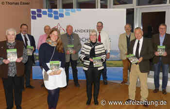 Vorstellung des Heimatjahrbuchs Cochem-Zell 2022 - EMZ Eifel-Mosel-Zeitung - Eifel Zeitung