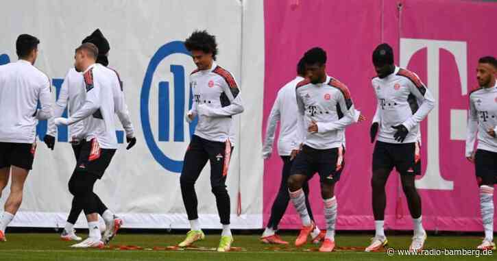 Bayern-Abschlusstraining vor Freiburg mit Süle und Hernández