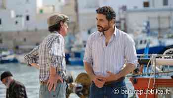"Storia di una famiglia perbene", Bari vince ancora in tv ma sui social non piacciono le parolacce in dialetto - La Repubblica