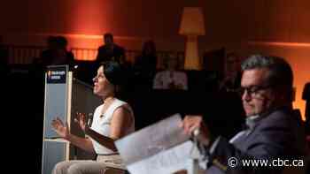 In final days of Montreal mayoral race, lines between Plante and Coderre become sharper