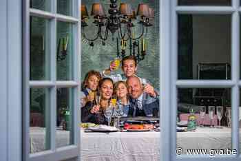 Jerome (9) en gezin spelen hun Tenerife-reis thuis na (nadat die reis door corona in het water was gevallen) - Gazet van Antwerpen