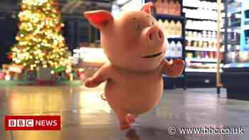 M&S: Customers are Christmas shopping early