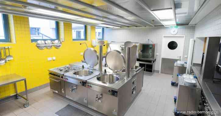 Schulmensa erhält «Goldenen Teller» für gutes Essen