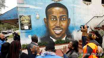 3 Georgians accused in shooting death of Ahmaud Arbery go on trial