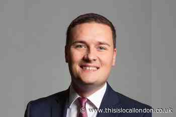 Ilford MP hosts training to discuss small businesses