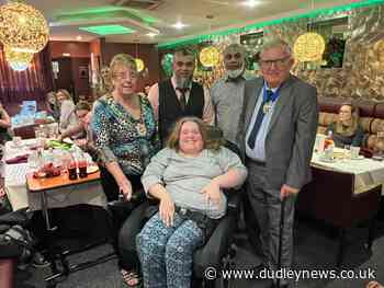 More Mascots Please raise £1k to give children a magical Christmas | Dudley News - Dudley News