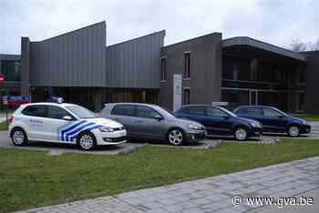 Jongen botst met fiets tegen bestelwagen (Westerlo) - Gazet van Antwerpen