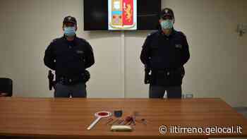 Tentano il furto nel condominio: arrestati dalla polizia - Il Tirreno