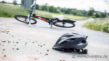 Essen: Radfahrerin verhindert Zusammenprall mit Auto – Flüchtiger gesucht - t-online.de