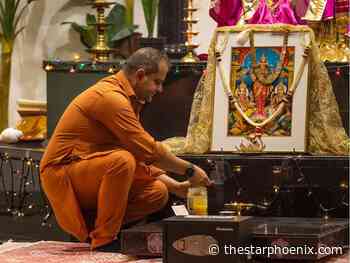 'Goodness over evil': Diwali festival a time for joy and light in Saskatoon - Saskatoon StarPhoenix