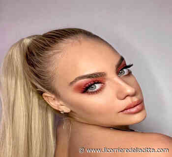 Desirée, la giovane influencer di Ardea: a 16 anni ha già oltre 700.000 followers - Il Corriere della Città