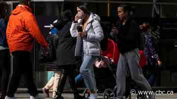 COVID-19 spreads through the air. Here's what you can do about it this winter