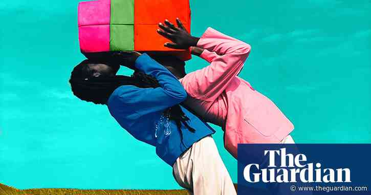 Bending over backwards: Prince Gyasi’s best phone picture