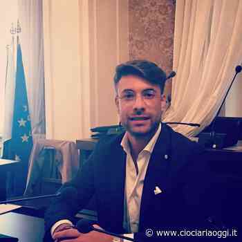 Di Stefano al mercato: il richiamo agli ambulanti "sporcaccioni" - ciociariaoggi.it