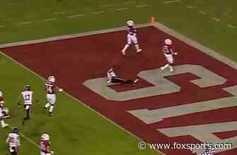 Tavion Thomas breaks loose for a 58-yard touchdown, his third of the half, as Utah leads Stanford 21-0