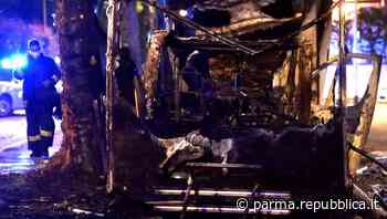 Cinque roghi dolosi a Parma con 11 auto distrutte: arrestati i fratelli piromani - La Repubblica