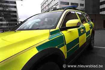 Autobestuurder gewond na aanrijding met vrachtwagen