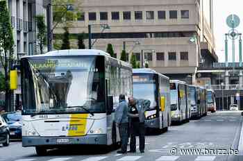 Motorrijder gewond bij aanrijding met bus De Lijn in Brussel - BRUZZ