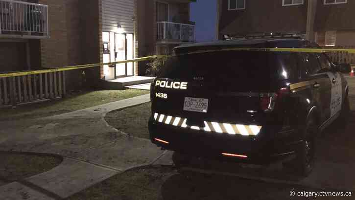 Man found dead inside northeast Calgary apartment, police investigating