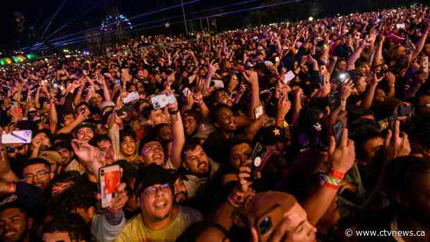 Crowd surge kills at least 8 at Houston music festival