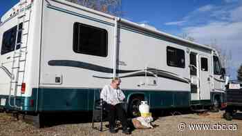 'It's going to be crazy': Snowbirds wait at campground, eager for U.S. border reopening