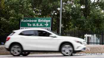 Business greets Canada-U.S. border opening as glass half full due to testing rule
