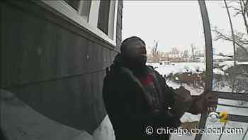 34th Ward Streets And San Supt. Kenneth Austin, Son Of Ald. Carrie Austin, Was Suspended For Telling A Resident To Move To Another Neighborhood — And He’s Been Suspended Before - CBS Chicago