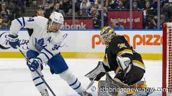Matthews, Tavares lead Maple Leafs over Bruins 5-2 - Lethbridge News Now