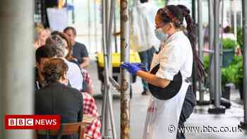 US sees strong jobs growth as wages edge higher