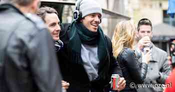 Stille disco op Theaterplein is voorbode van groots feestweekend - PZC