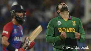 T20 World Cup: England reach semi-finals despite defeat by South Africa
