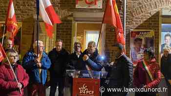 Arras : un rassemblement autour du candidat communiste Fabien Roussel après des provocations de l'extrême-droite - La Voix du Nord