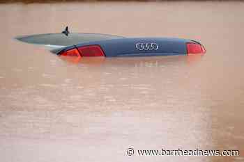 Flash floods in Bosnia prompt evacuations amid power outages - Barrhead News