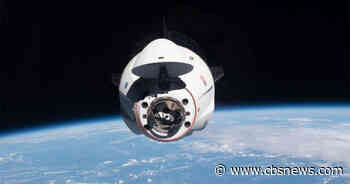 Space station astronauts pack for Monday night splashdown