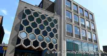 Grimsby Central Library closes suddenly until further notice - Grimsby Live