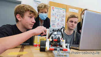 MINT: Ulmener Realschule zeigt innovativen Unterricht - Kreis Cochem-Zell - Rhein-Zeitung