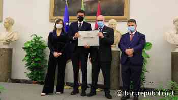 Covid, dall'università di Bari lo studio sui contesti sociali a rischio: premiato il professor Vimercati - La Repubblica