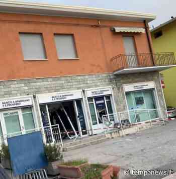 Assalto al bancomat nella notte a Novi di Modena - COOPERATIVA RADIO BRUNO srl