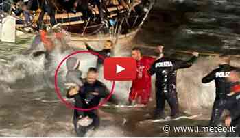 CROTONE: 75 Migranti bloccati su una Barca con il Mare in Tempesta. Il VIDEO del Salvataggio - iLMeteo.it