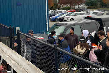 Anti-vaxxers push past security to watch BC minor football game – Vanderhoof Omineca Express - Omineca Express