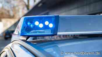 Erst mussten Rettungskräfte helfen, dann zeigte Mann in Erlangen Polizisten "Mittelfinger" - Nordbayern.de