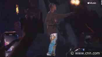 See the moment Travis Scott pauses Astroworld show after spotting ambulance - CNN