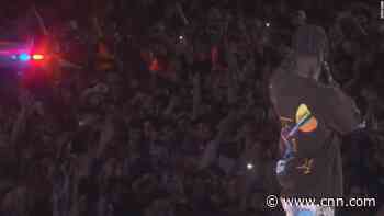 Travis Scott pauses Astroworld performance after seeing ambulance in crowd - CNN