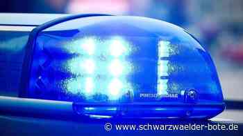 Zeugen gesucht: Unbekannter beschädigt zwei geparkte Autos und fährt weg