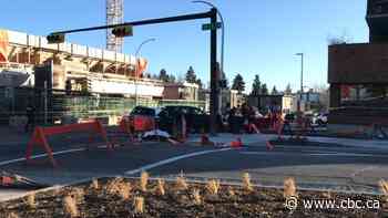 2 dead, 1 in critical condition after southwest Calgary collision