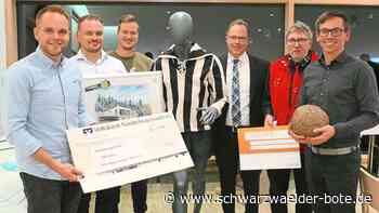 1. FC Egenhausen feiert: Gemälde und Scheck zum Jubiläum