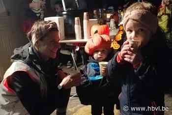 Eerste griezeltocht in Schoot is een succes (Tessenderlo) - Het Belang van Limburg Mobile - Het Belang van Limburg