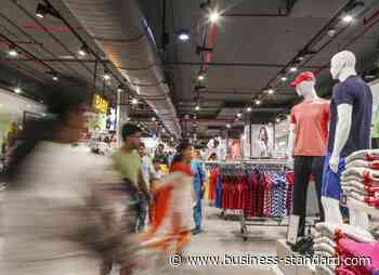 V-Mart Retail reports net loss of Rs 14.14 crore in September quarter - Business Standard